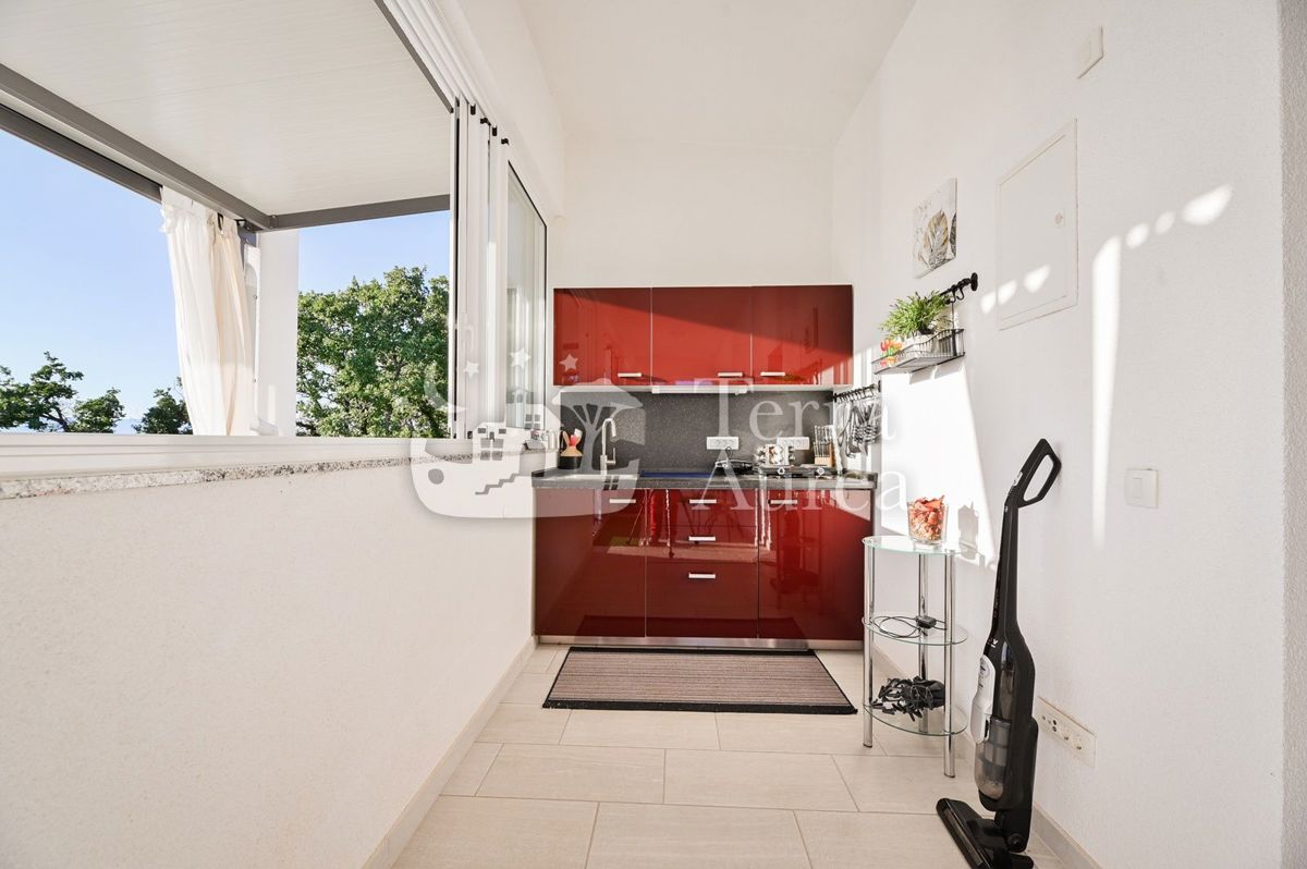 Vila Malinska, Malinska-Dubašnica, 178m2