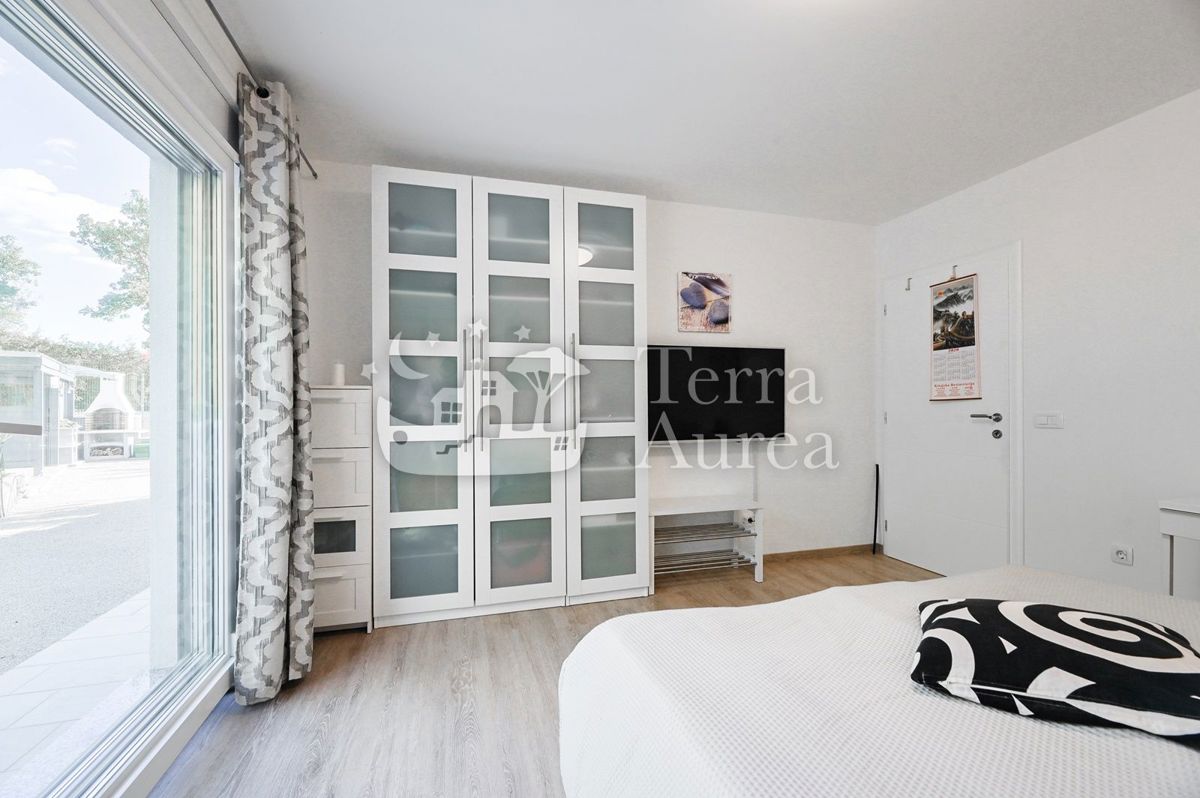 Vila Malinska, Malinska-Dubašnica, 178m2