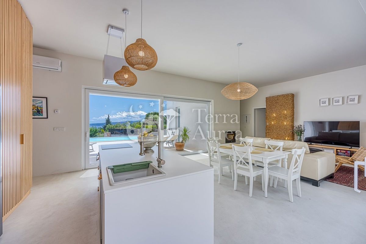 Vila Kremenići, Malinska-Dubašnica, 110m2