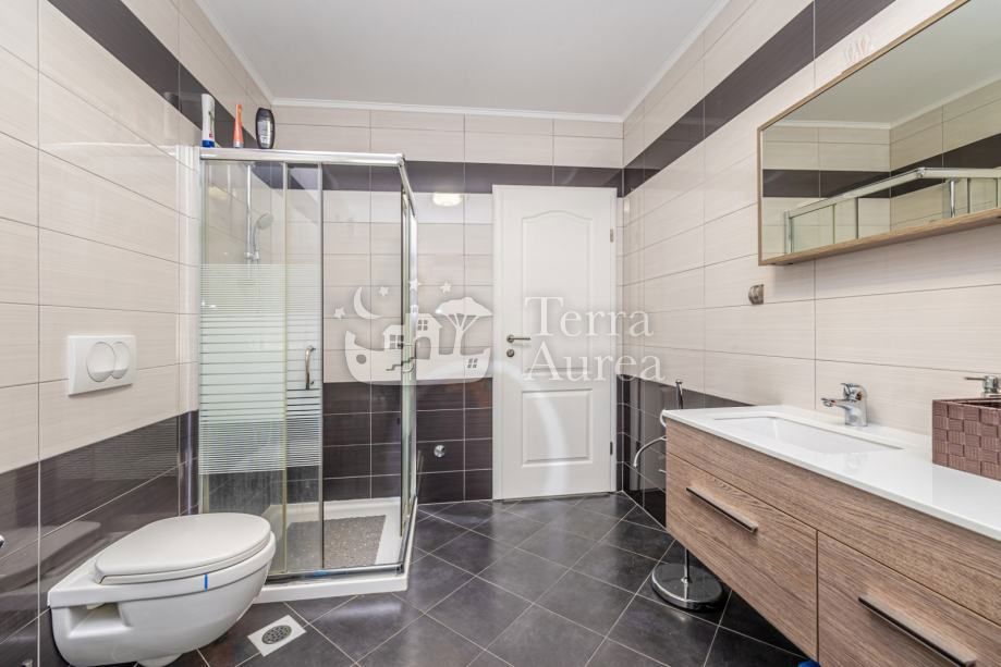 Apartma Crikvenica, 100m2