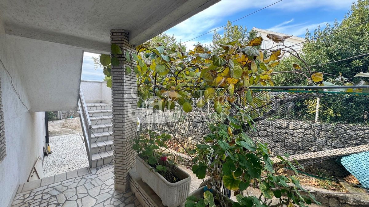 Hiša Krk, 284,65m2