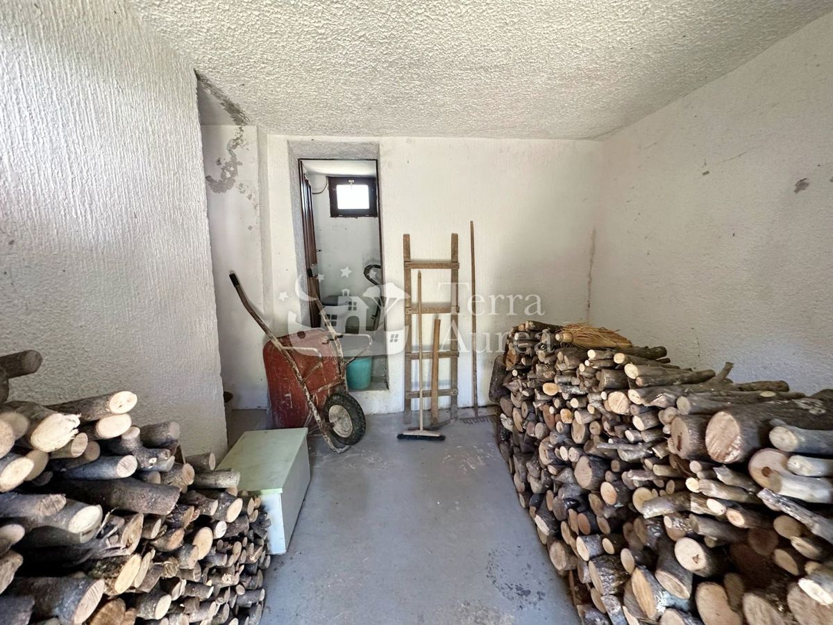 Stara hiša Vrbnik, 85m2