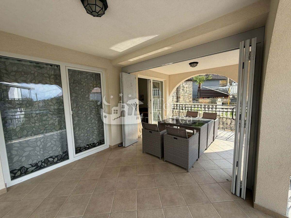 Apartma Malinska, Malinska-Dubašnica, 58,70m2