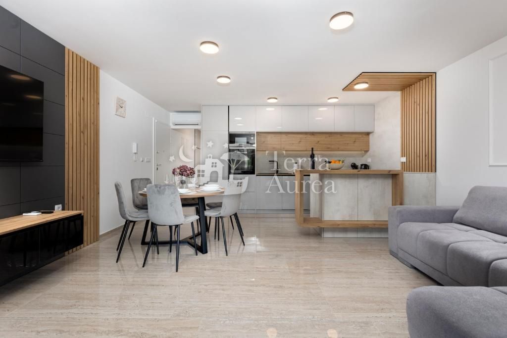 Apartma Malinska, Malinska-Dubašnica, 88,42m2