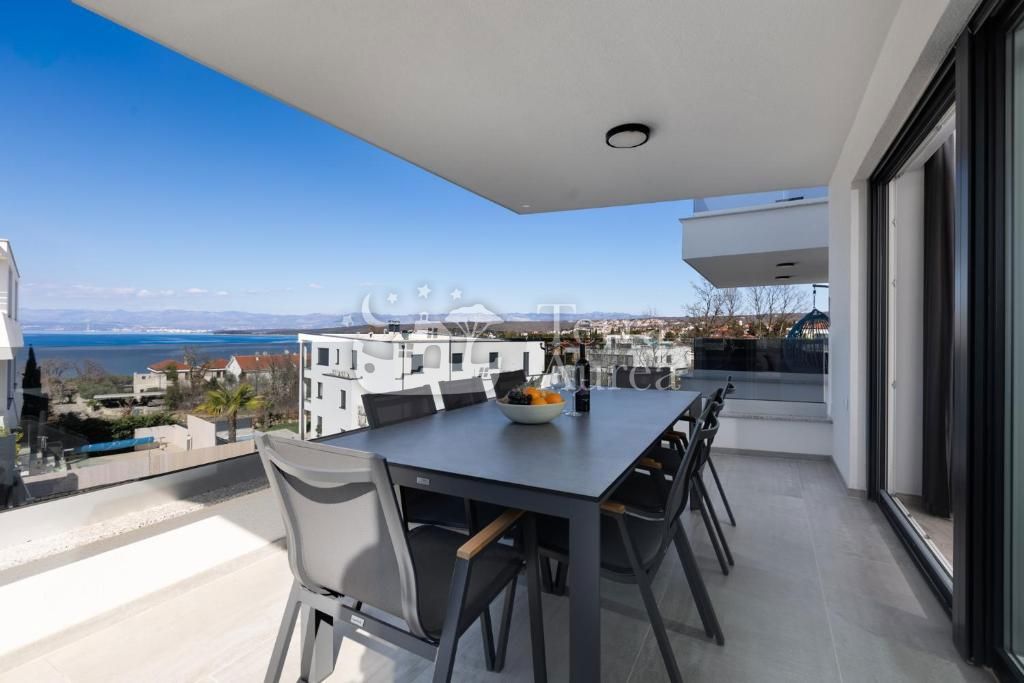 Apartma Malinska, Malinska-Dubašnica, 88,42m2