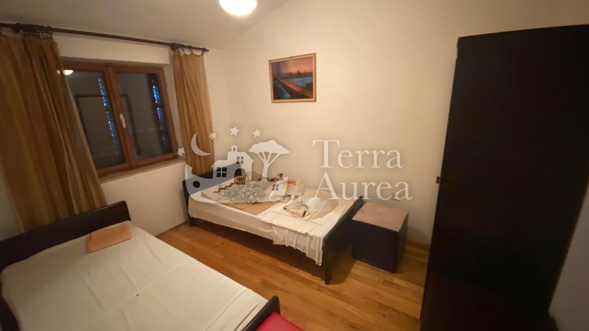 Hiša Dobrinj, 120m2