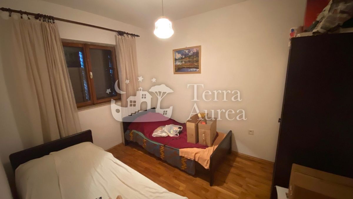 Hiša Dobrinj, 120m2
