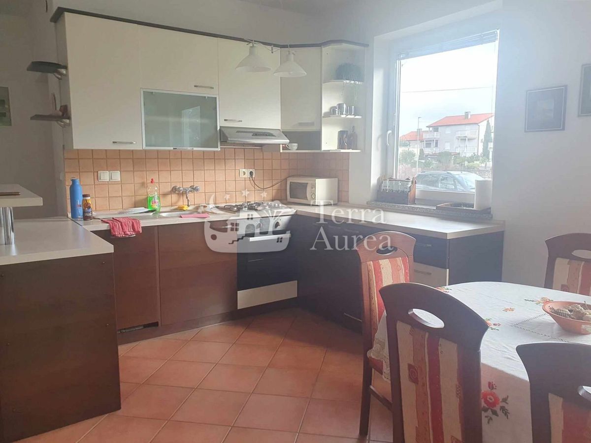 Hiša Malinska, Malinska-Dubašnica, 106m2