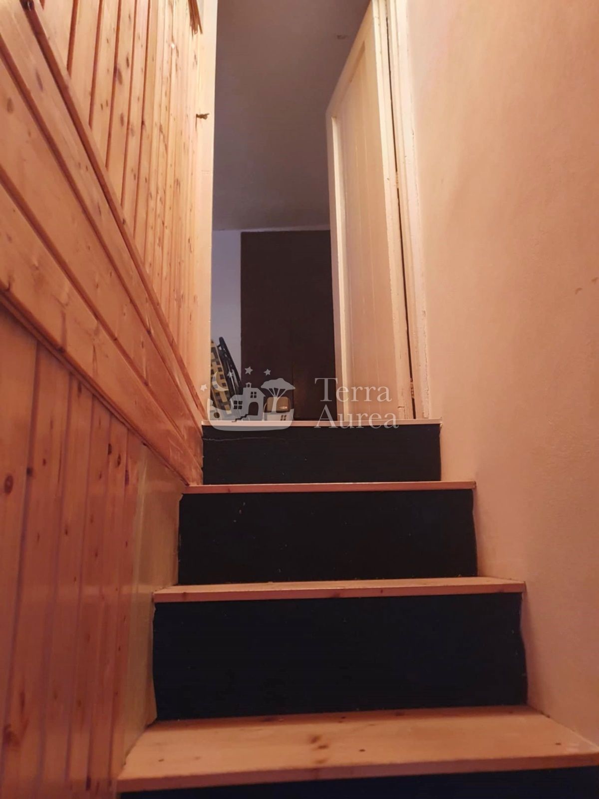 Stara hiša Vrbnik, 66m2