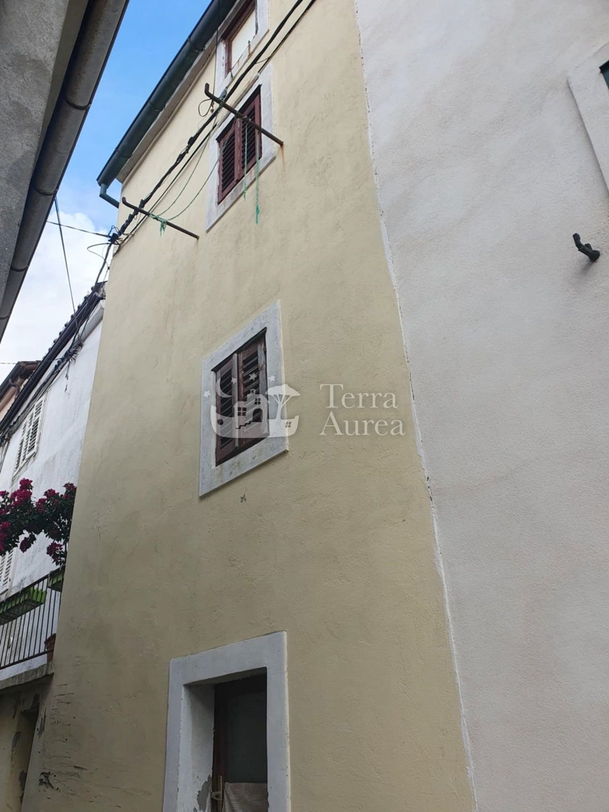Stara hiša Vrbnik, 66m2