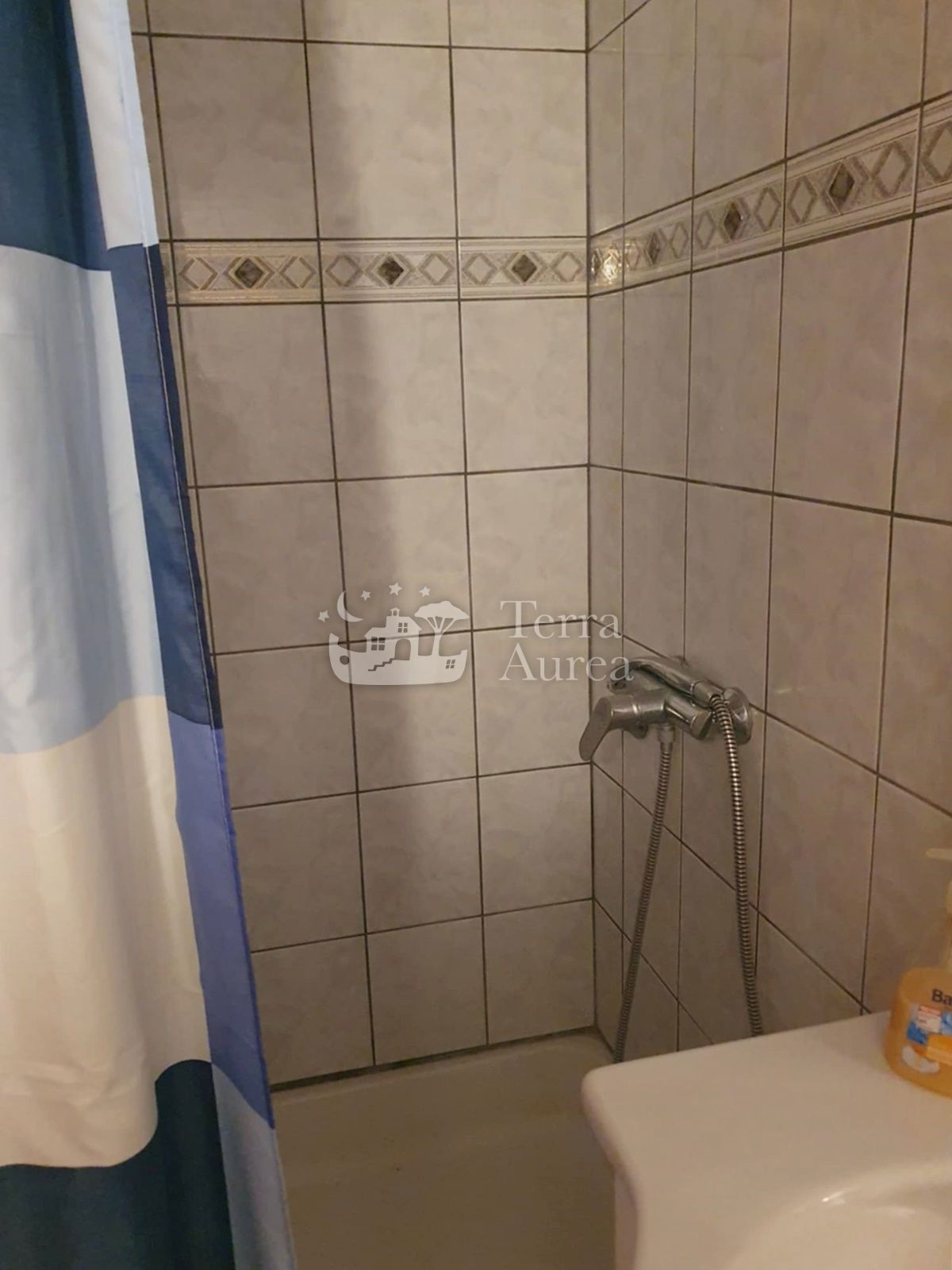 Stara hiša Vrbnik, 66m2