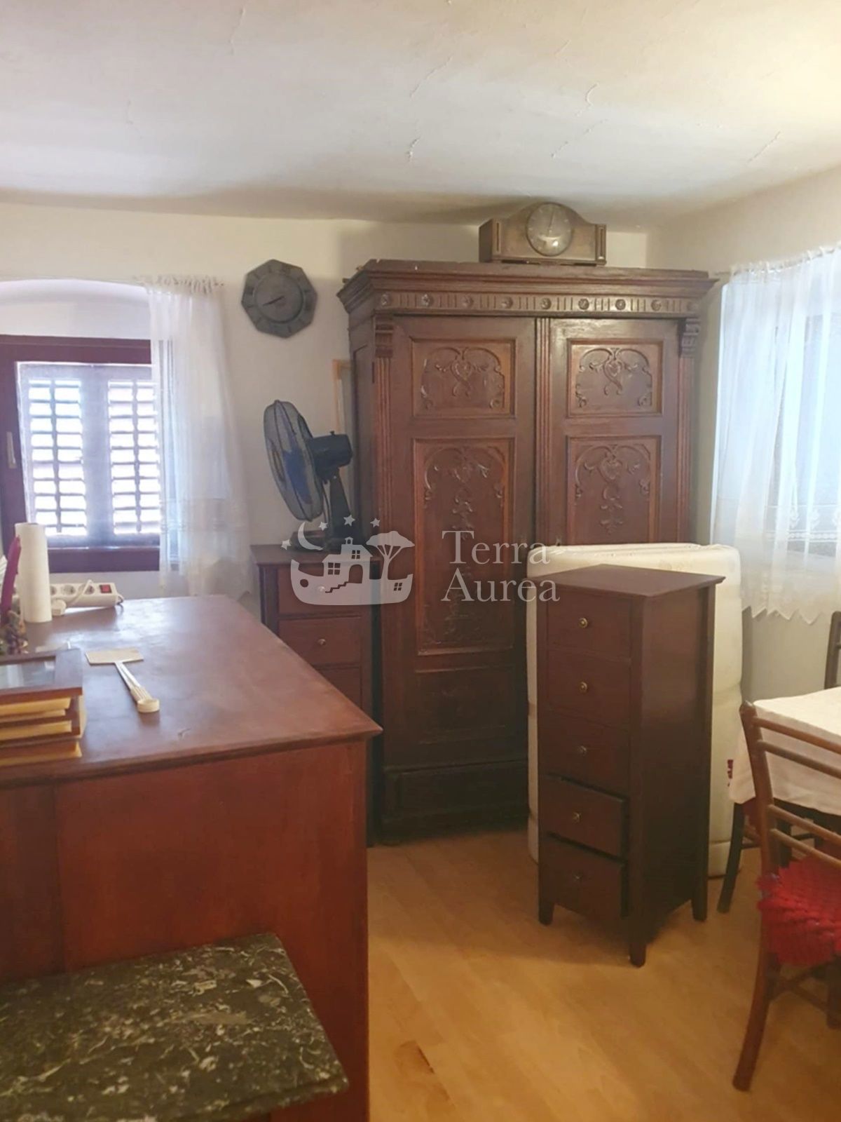 Stara hiša Vrbnik, 66m2