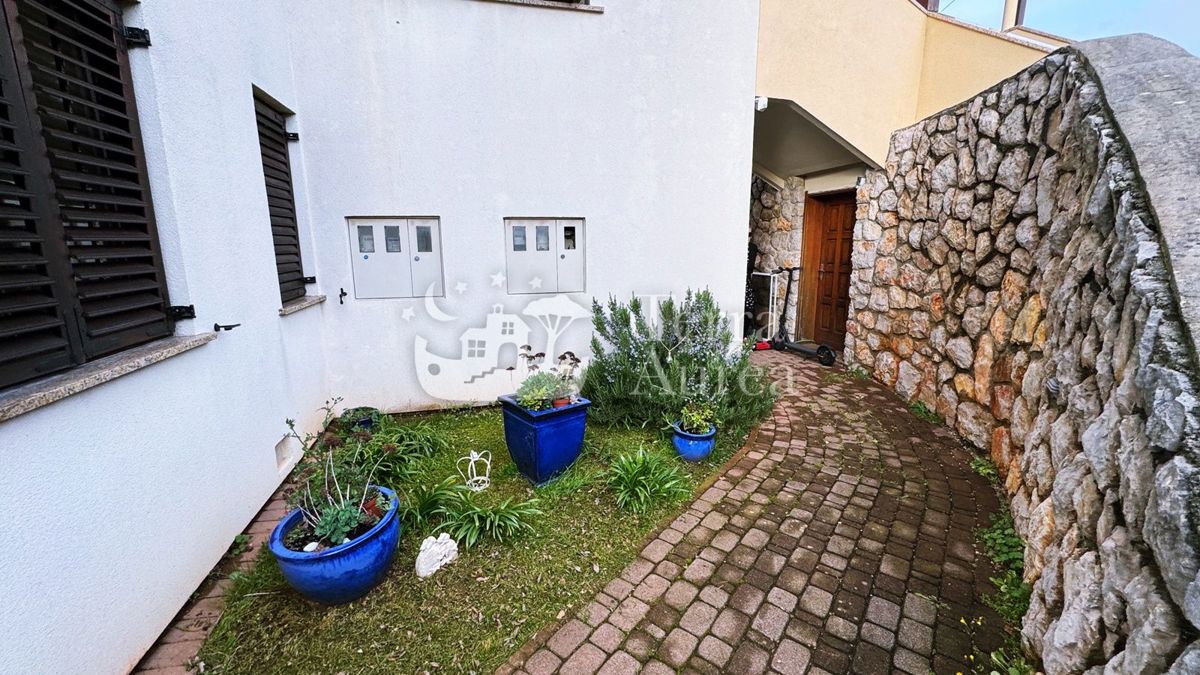 Apartma Malinska, Malinska-Dubašnica, 71m2