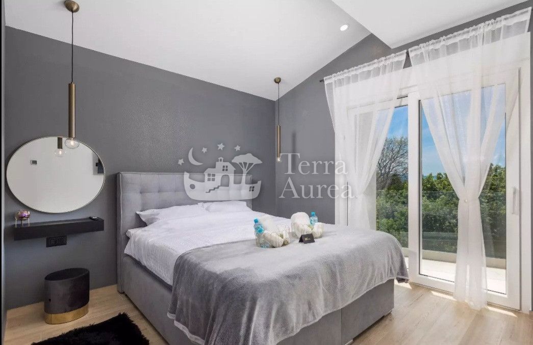 Vila Vrbnik, 175m2