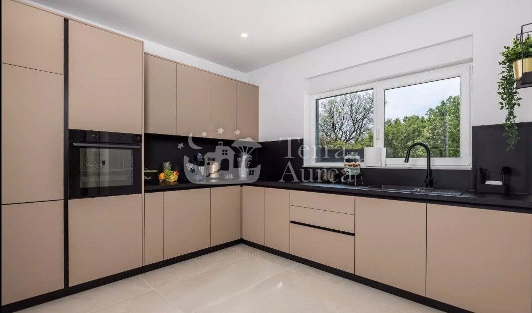 Vila Vrbnik, 175m2