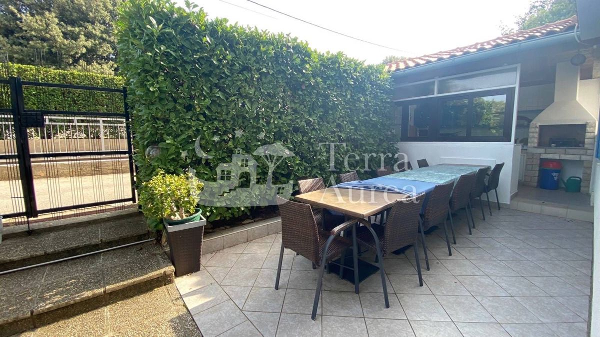 Hiša Pinezići, Krk, Vršak, Pinezići, 400m2