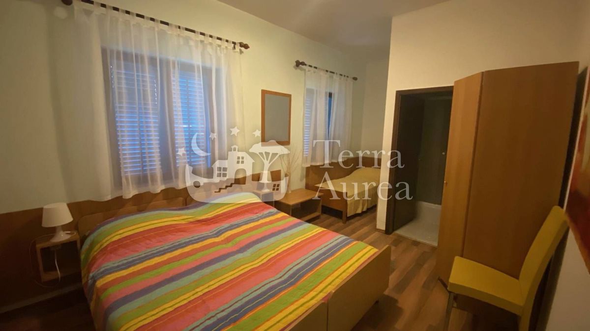 Hiša Pinezići, Krk, Vršak, Pinezići, 400m2