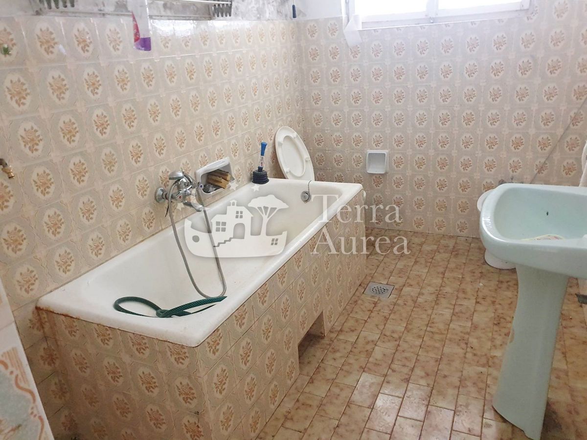 Stara hiša Brzac, Krk, 150m2