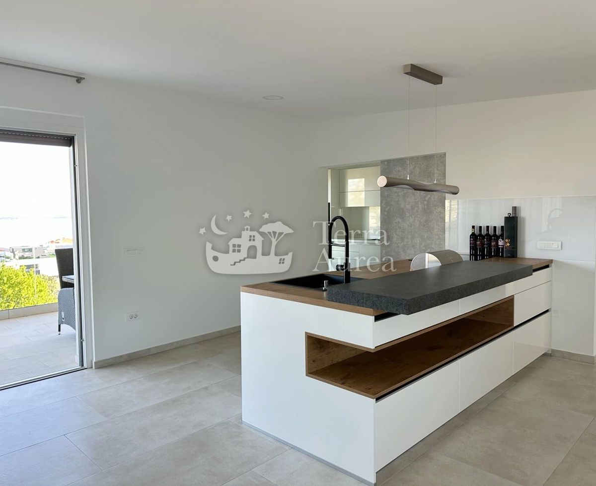 Apartma Malinska, Malinska-Dubašnica, 160m2