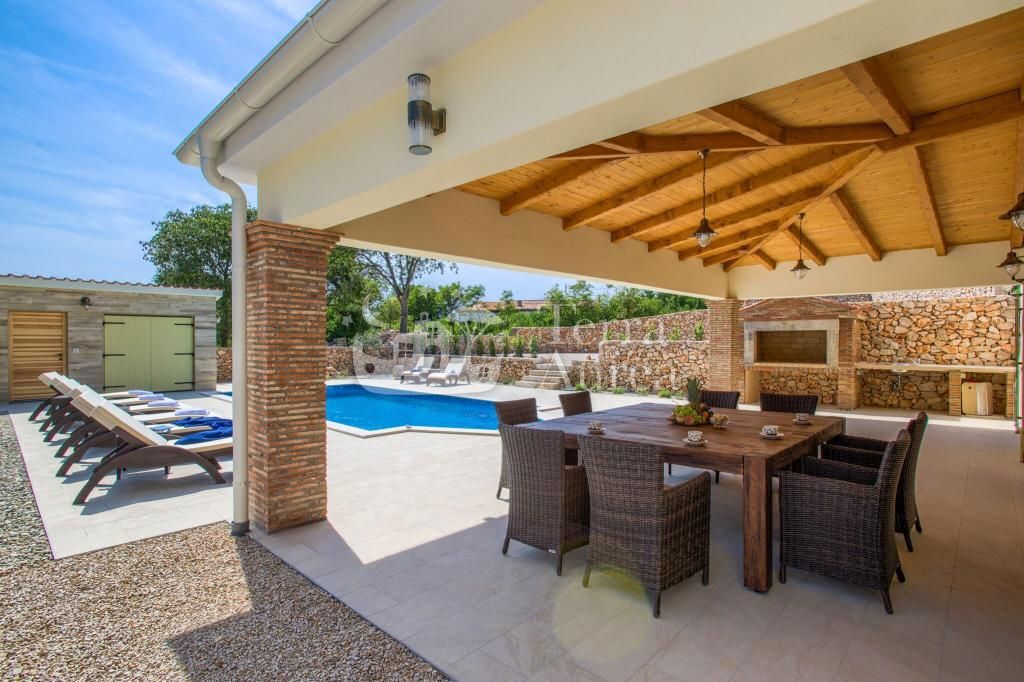 Vila Vrbnik, 150m2