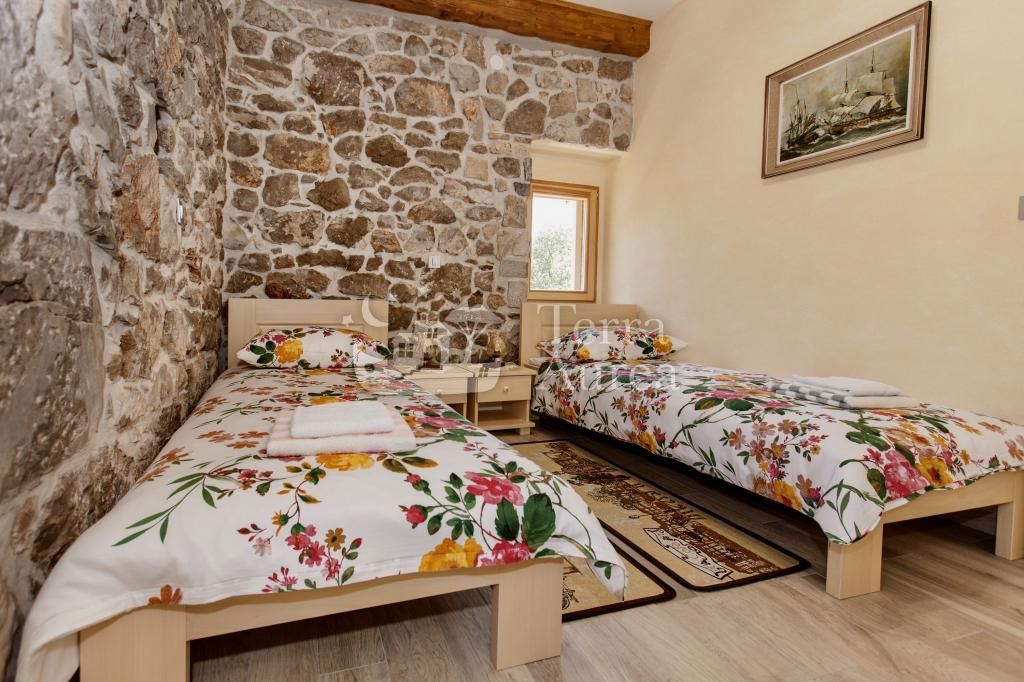 Vila Vrbnik, 150m2