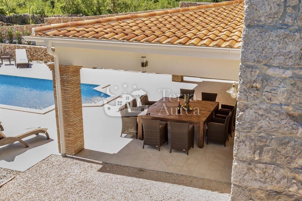 Vila Vrbnik, 150m2
