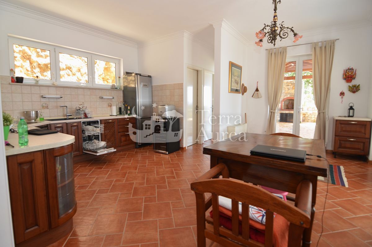 Vila Punat, 450m2