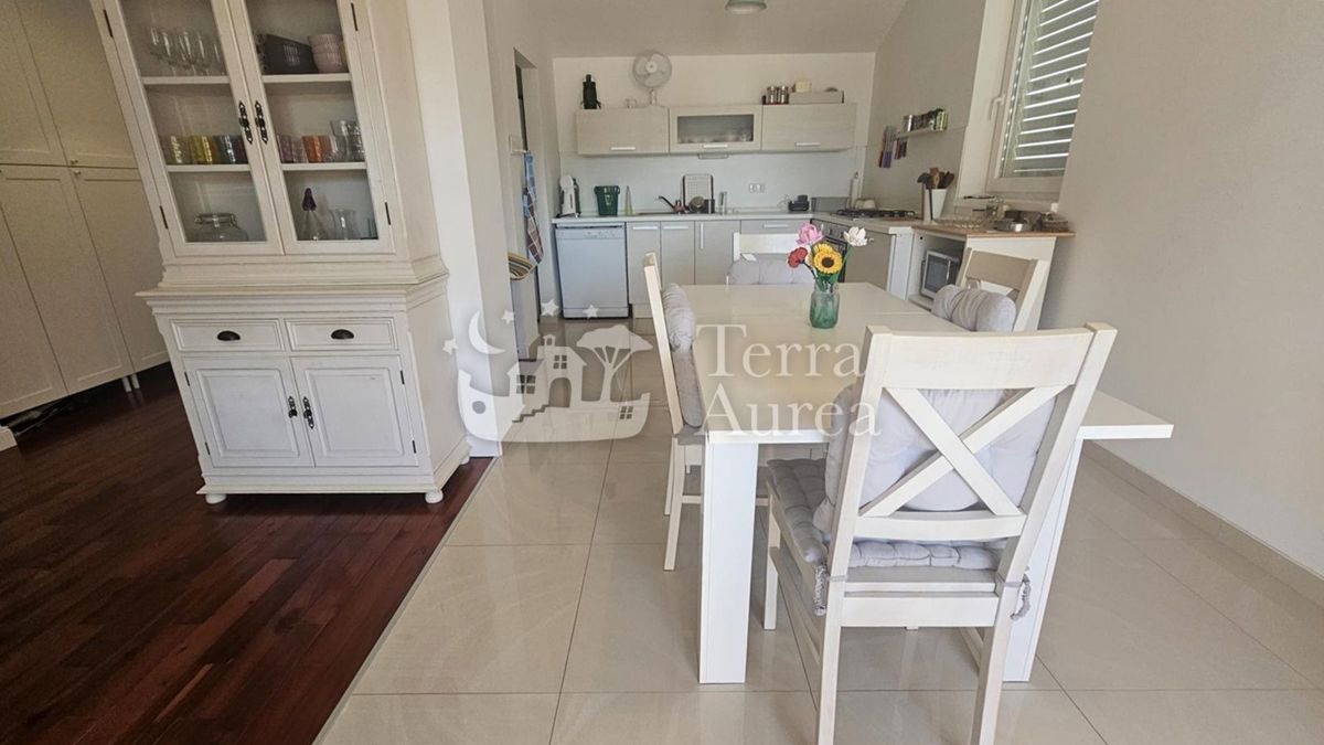 Apartma Malinska, Malinska-Dubašnica, 90,38m2