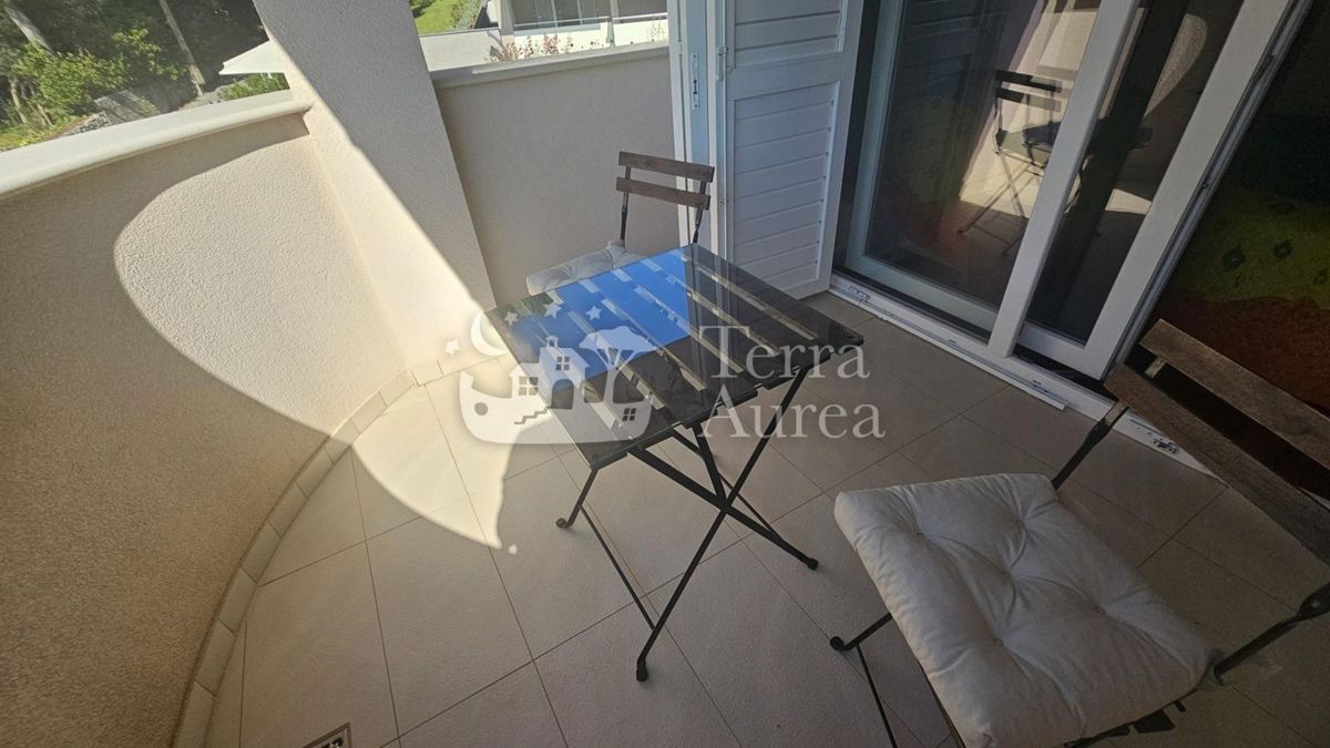 Apartma Malinska, Malinska-Dubašnica, 90,38m2