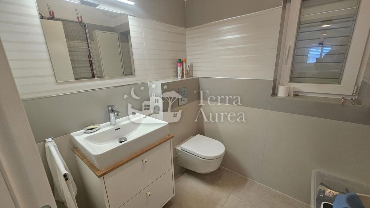 Apartma Malinska, Malinska-Dubašnica, 90,38m2