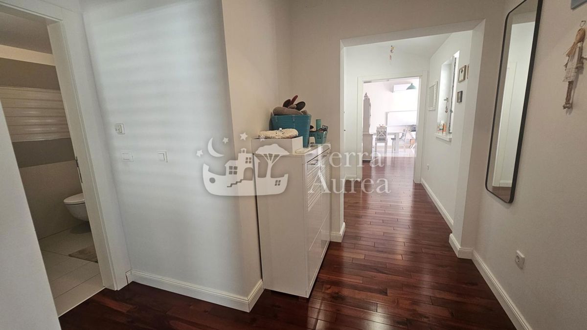 Apartma Malinska, Malinska-Dubašnica, 90,38m2