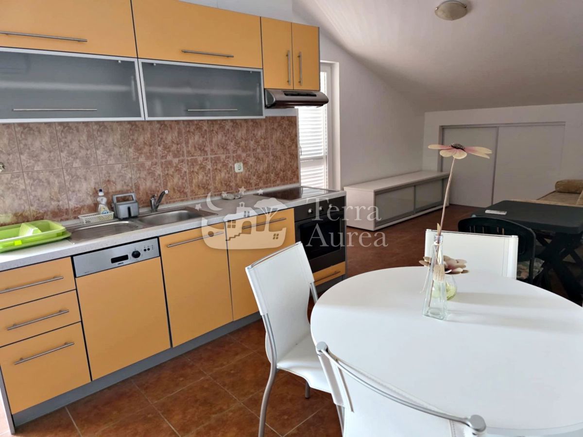 Apartma Malinska, Malinska-Dubašnica, 100m2
