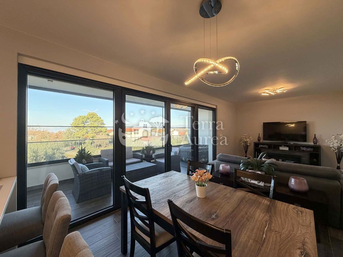 Apartma Malinska, Malinska-Dubašnica, 81,50m2