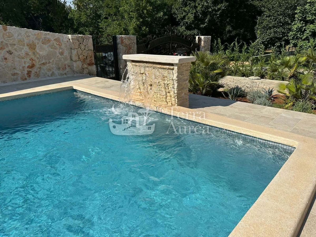 Hiša Soline, Dobrinj, 197m2