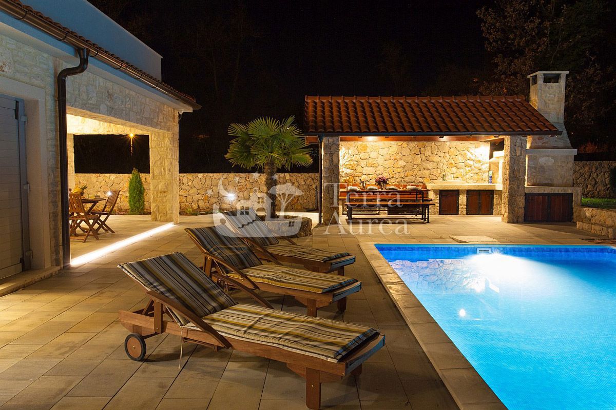 Vila Dobrinj, 185m2