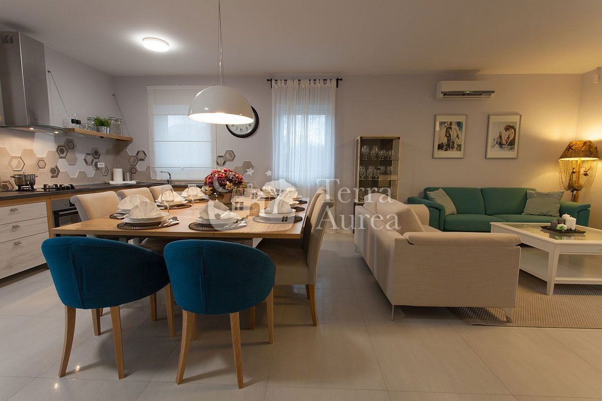Vila Dobrinj, 185m2