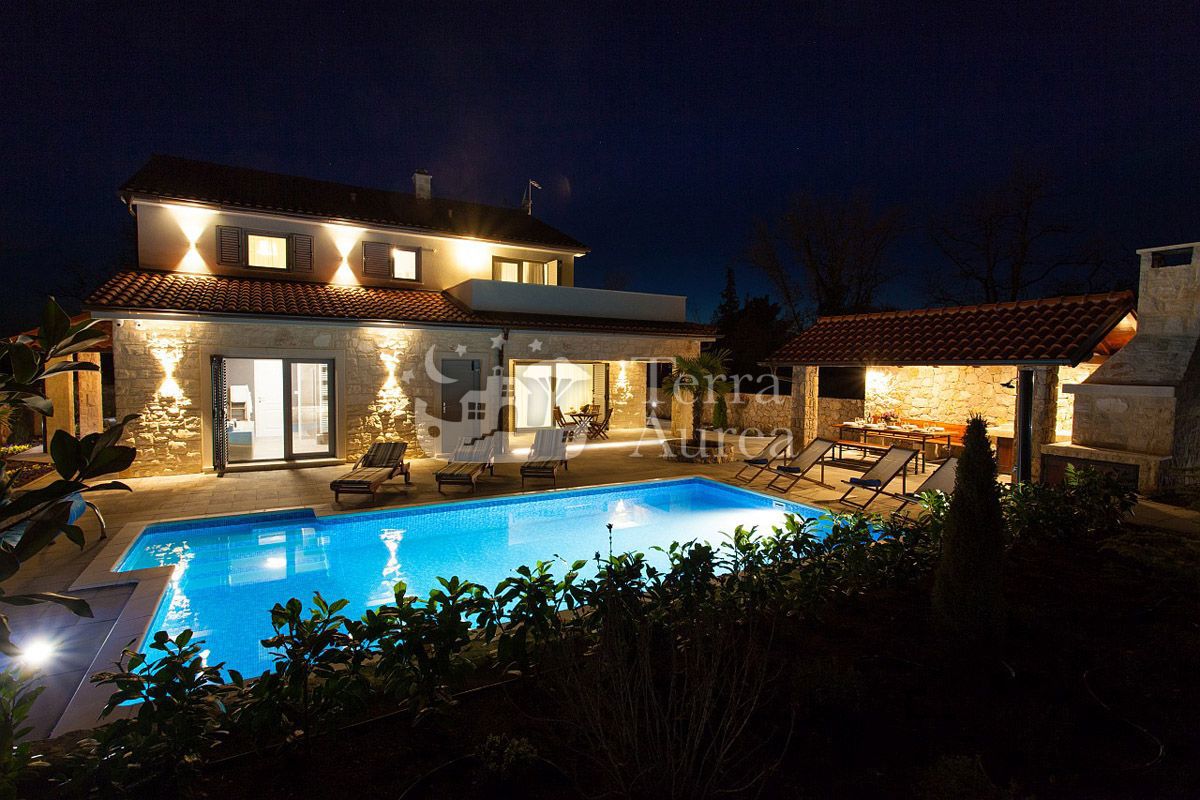 Vila Dobrinj, 185m2