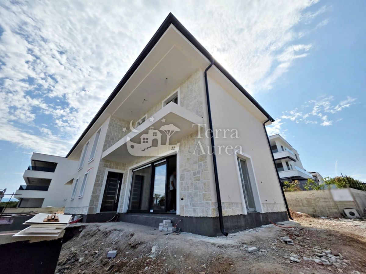 Hiša Malinska, Malinska-Dubašnica, 139,69m2