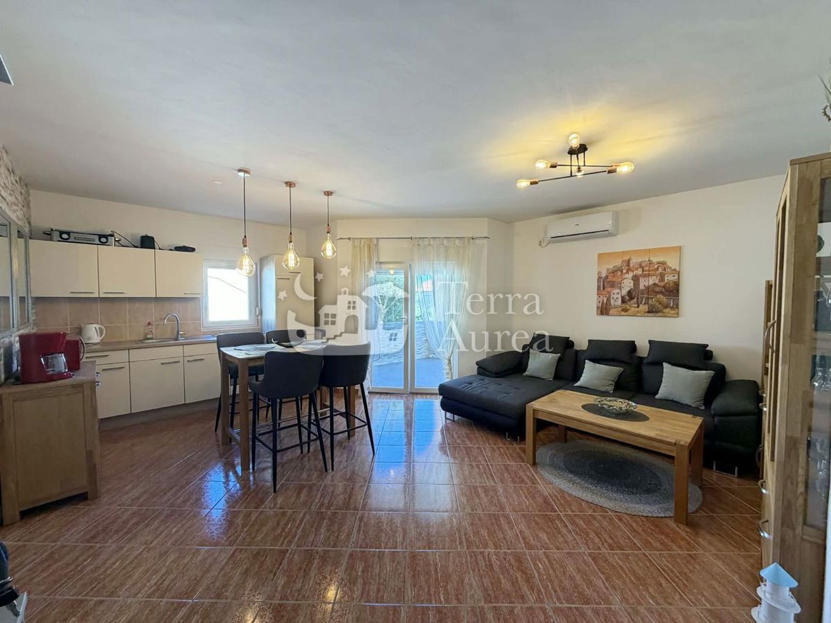 Apartma Malinska, Malinska-Dubašnica, 95m2