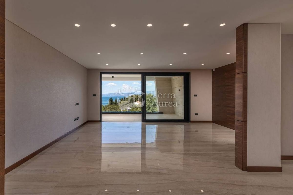 Apartma Malinska, Malinska-Dubašnica, 113,09m2