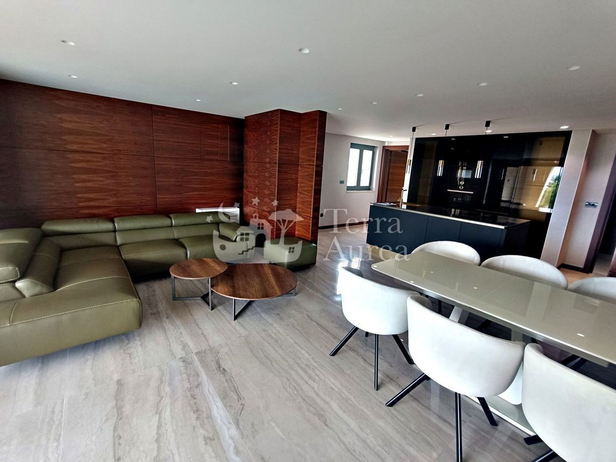 Apartma Malinska, Malinska-Dubašnica, 113,09m2