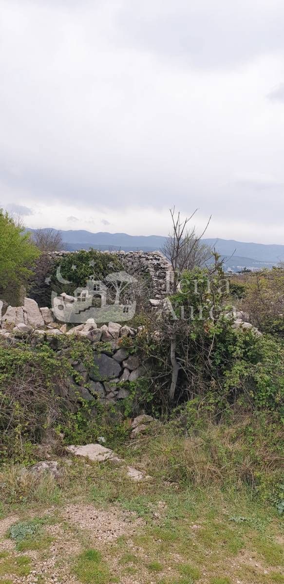 Stara hiša Sužan, Dobrinj, 40m2