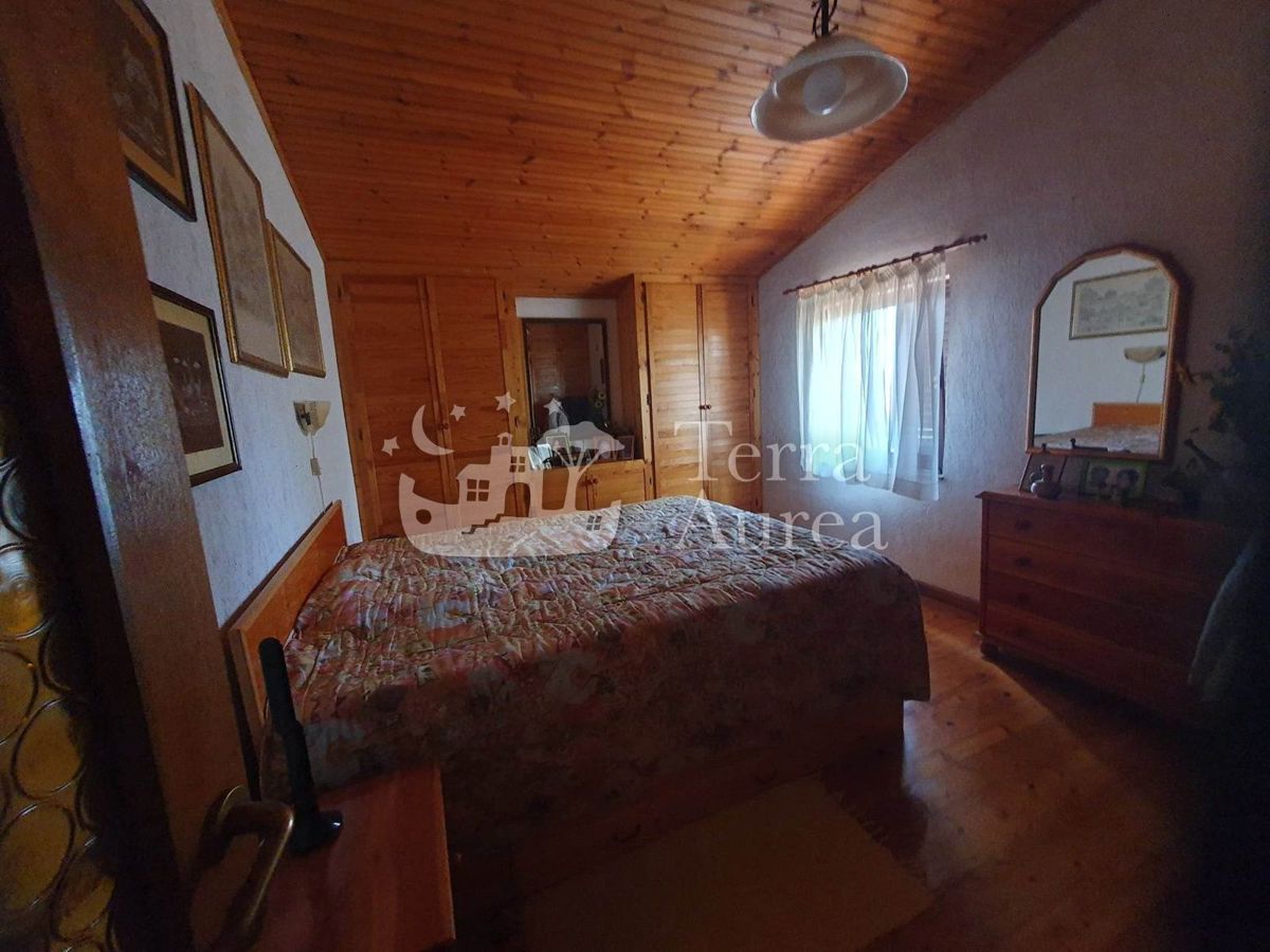 Hiša Dobrinj, 85m2