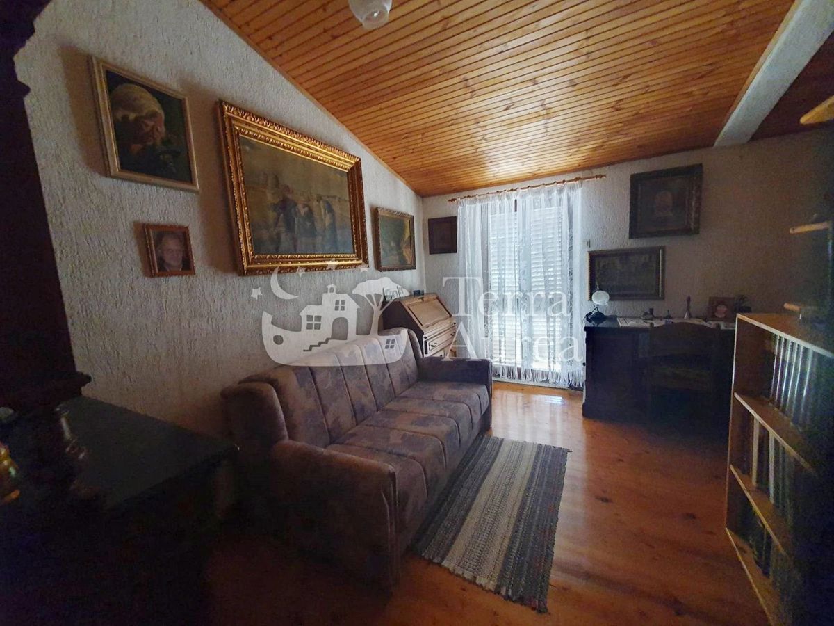 Hiša Dobrinj, 85m2