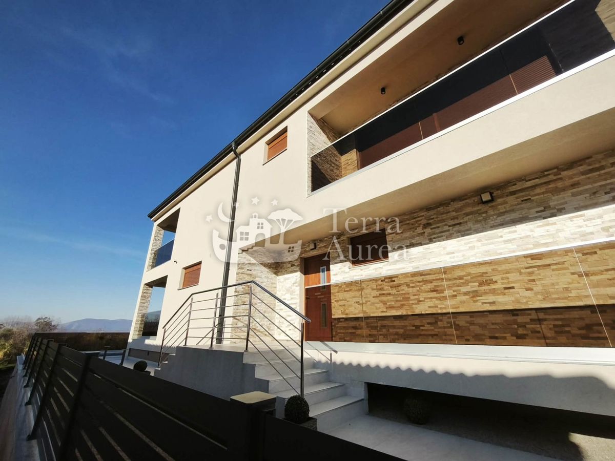 Hiša Malinska, Malinska-Dubašnica, 280m2