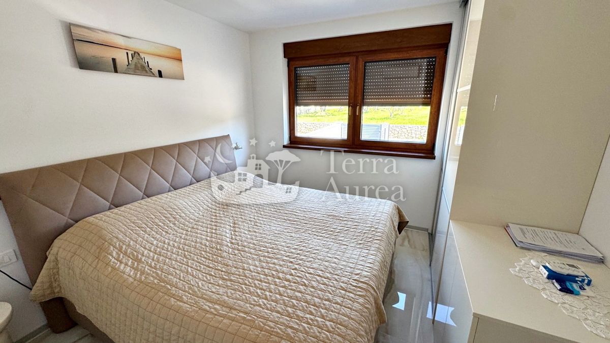 Hiša Malinska, Malinska-Dubašnica, 280m2