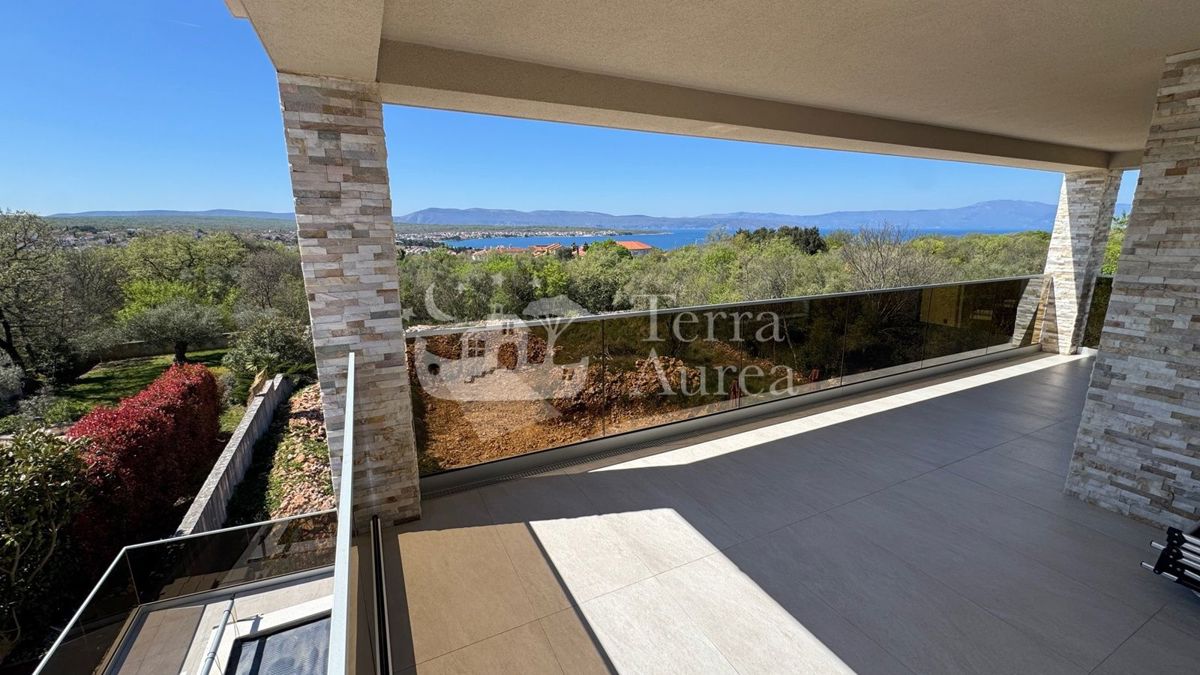 Hiša Malinska, Malinska-Dubašnica, 280m2