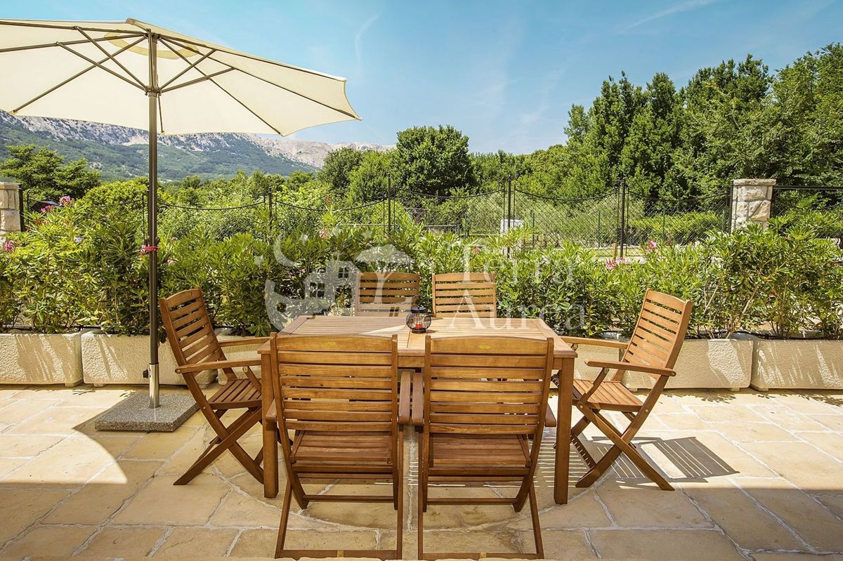 Vila Baška, 360m2