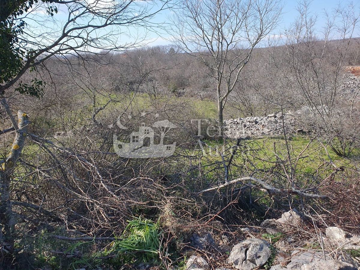 Gradbena zemljišča Garica, Vrbnik, 4.138m2