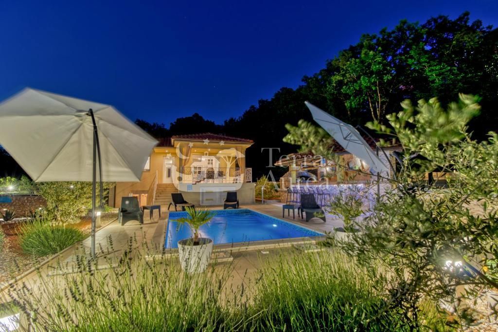 Vila Omišalj, 260m2
